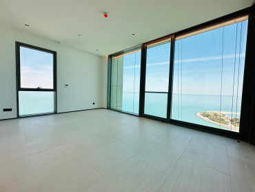 3-Bedroom Sea View Apartment for Rent in Daiya